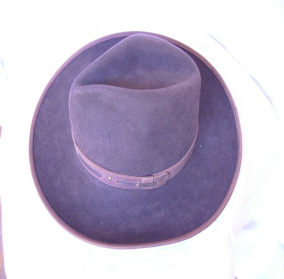 Chapeau de cowboy de marque STETSON